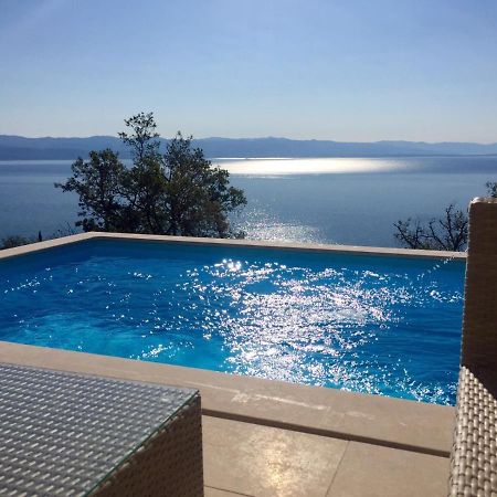 Villa Sabine Apartment Losinj Medveja Dış mekan fotoğraf